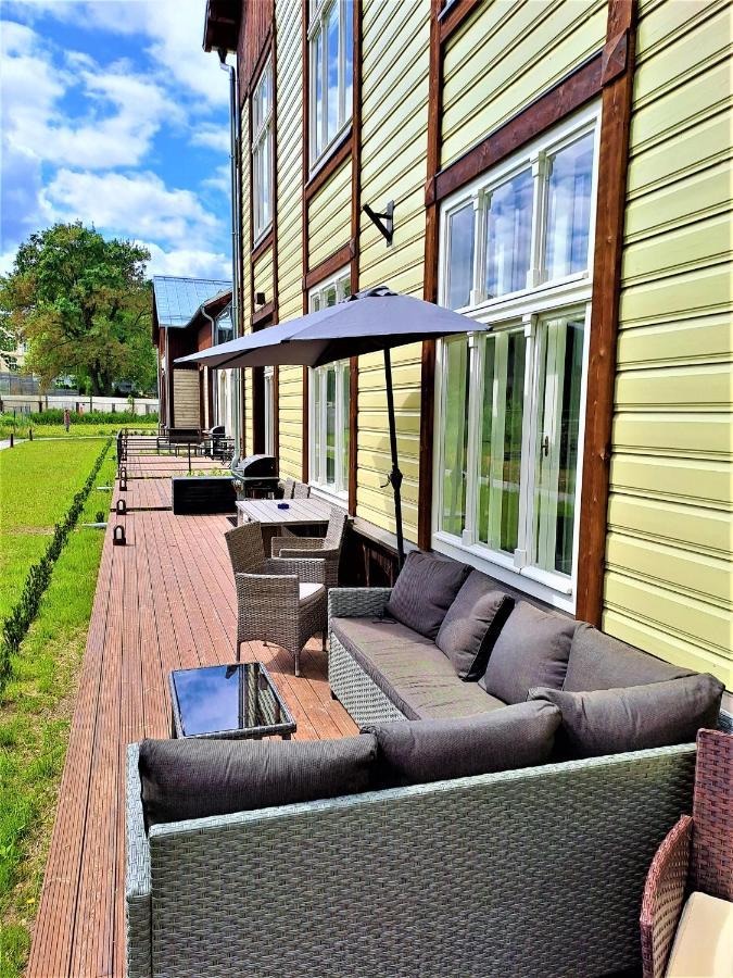Emajoe Keeltekool Apartment Tartu Exterior photo